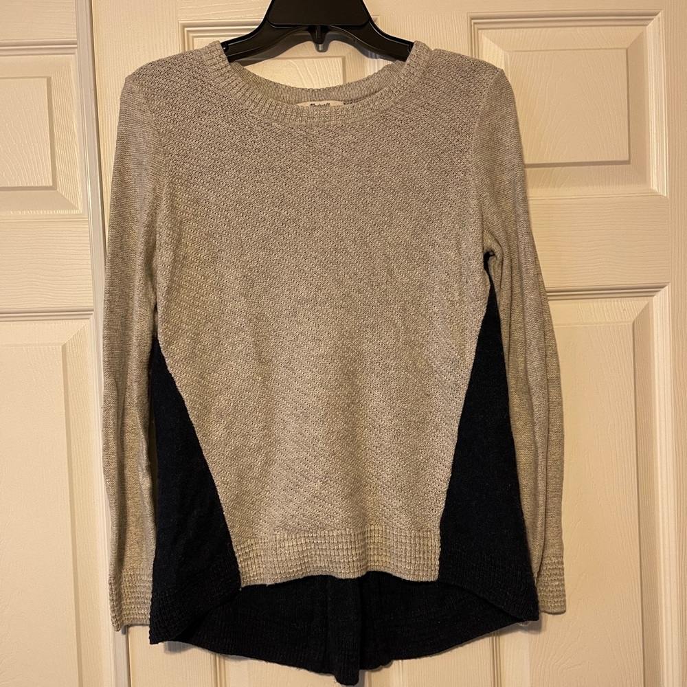 Cute women’s size S sweater